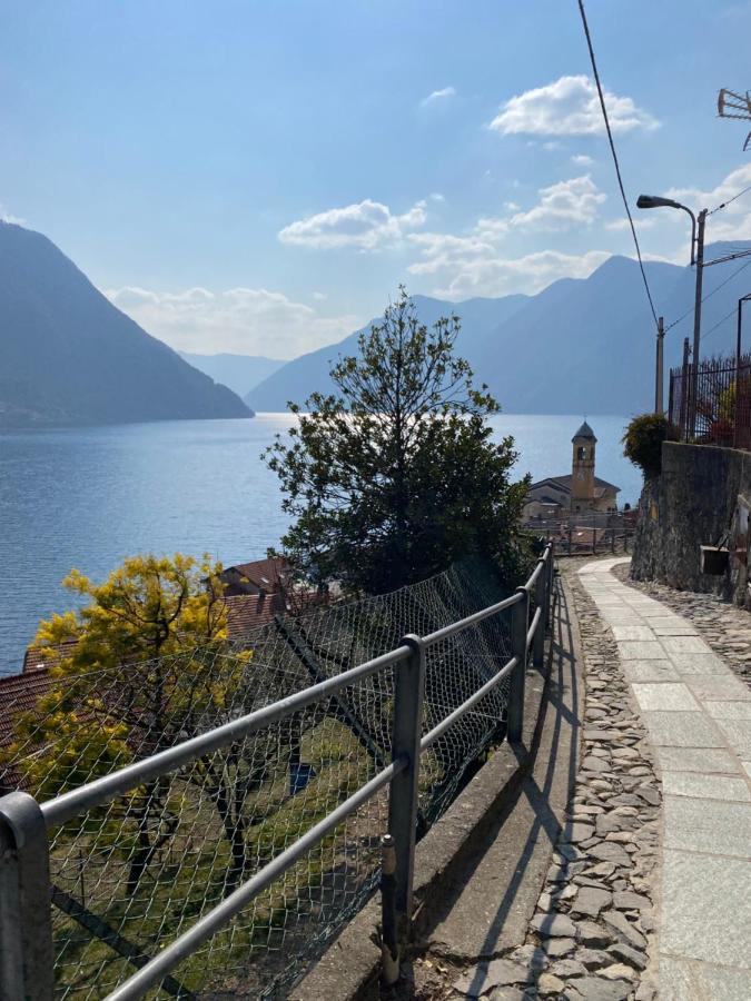 Paolo'S Home - Overlooking The Lake Colonno المظهر الخارجي الصورة